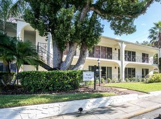 145 E 6th Ave APT 3, Mount Dora, FL 32757