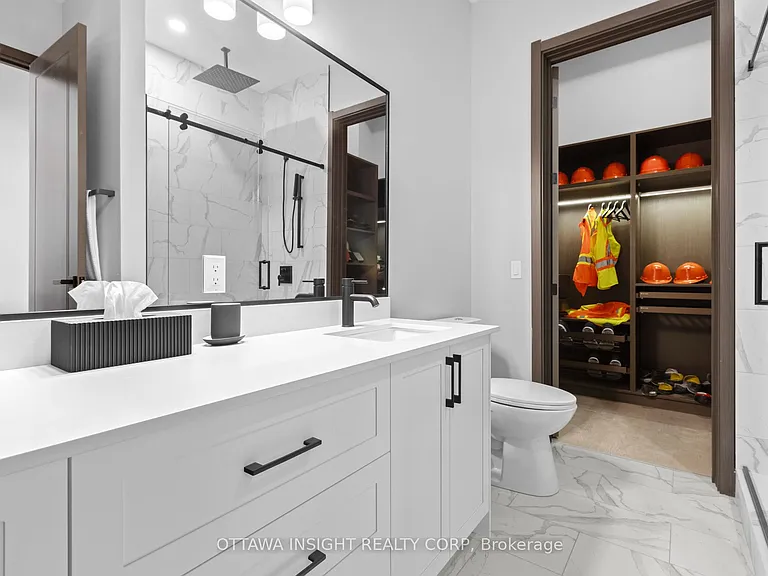 180 Kanata Ave #2E — Photo 11