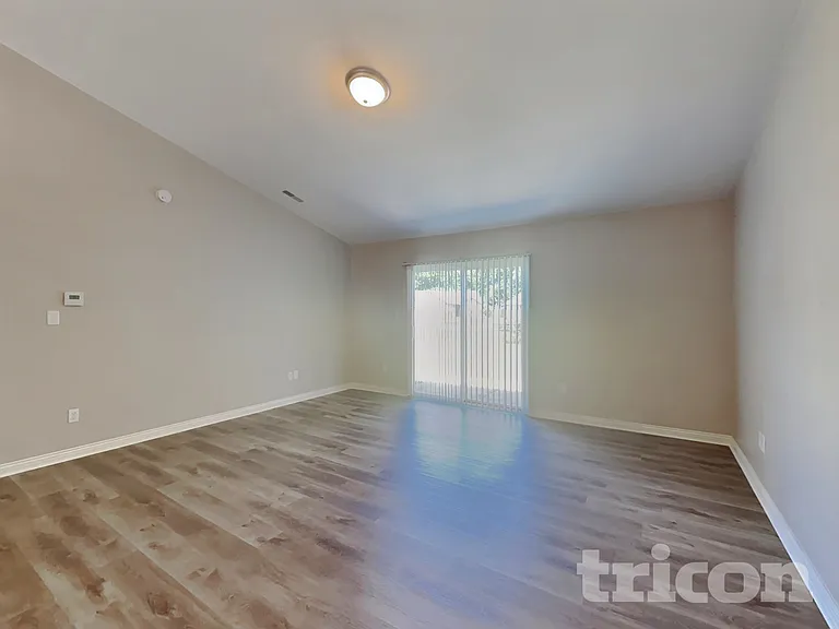 2502 Bristlecone Dr — Photo 4