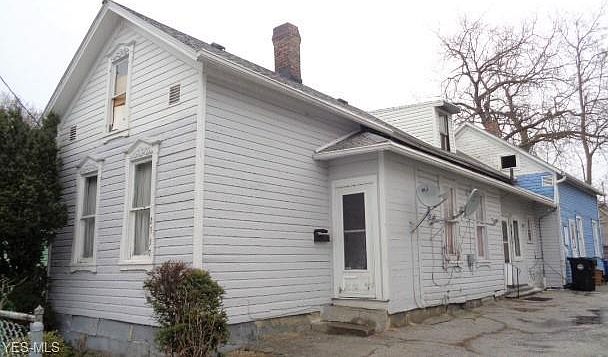 1st image of 2337 E 74th St