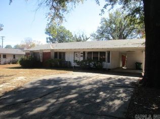 2202 W 39th Ave, Pine Bluff, AR 71603