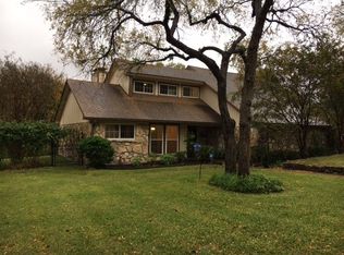 8100 Forest Ridge Dr, Woodway, TX 76712