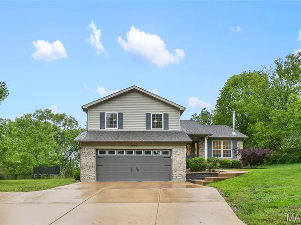 2596 E Rock Creek Rd, Arnold, MO 63010