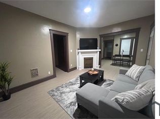 1815 Lakeview Rd #4, Cleveland, OH 44112