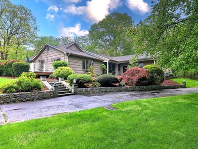 622 Wheelers Farm Road, Orange, CT, 06477