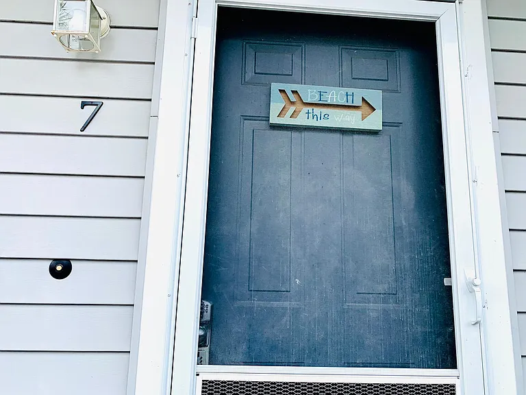 251 Fenwick Dr #7 — Photo 29