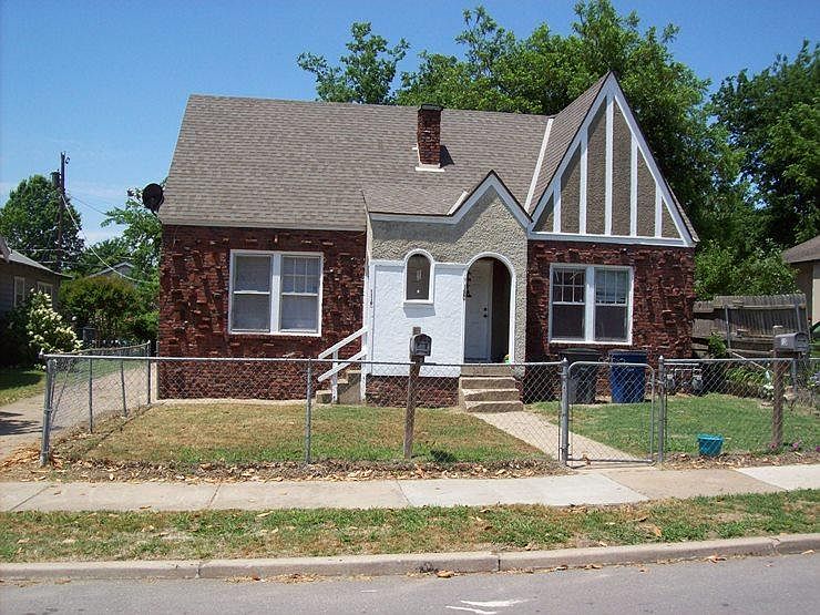 1st image of 118 N Birmingham Pl