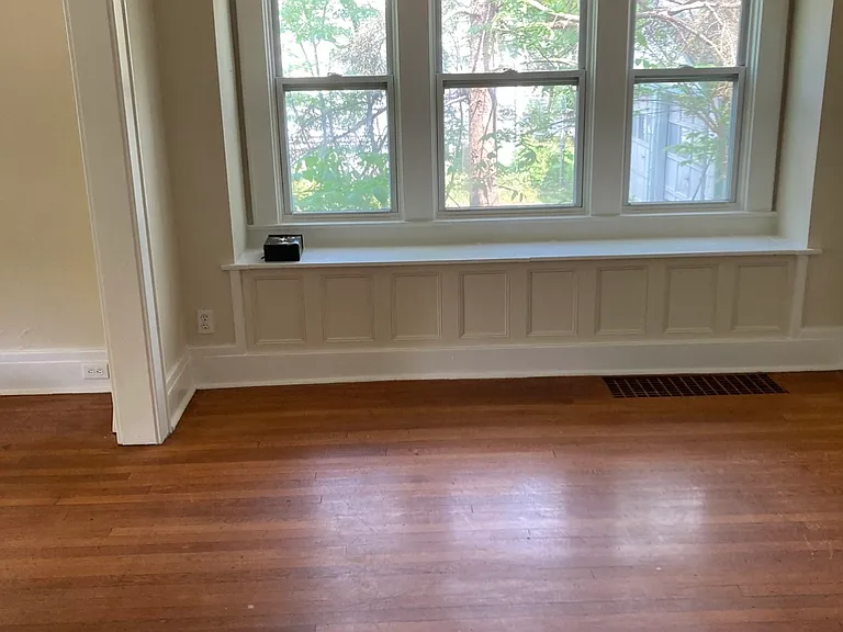 215 Rosemont Dr — Photo 8