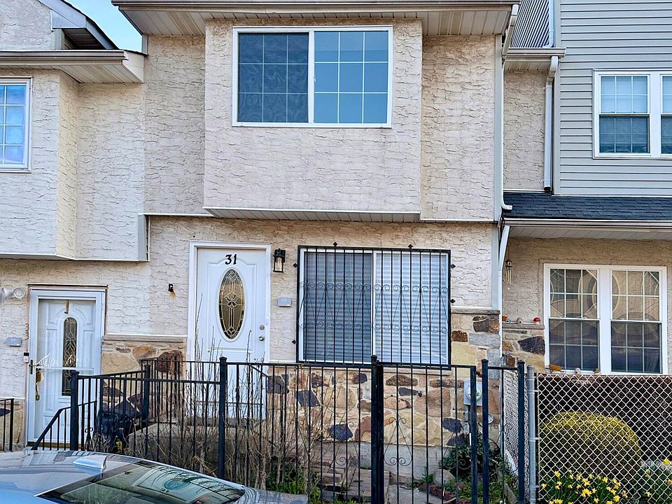 1st image of 31 Scenic Ln