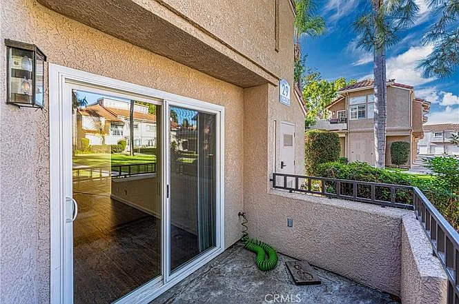 27281 Nicole Dr — Photo 10