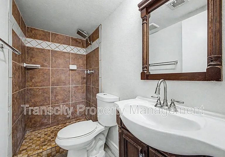 4328 E Saint Catherine Ave — Photo 11