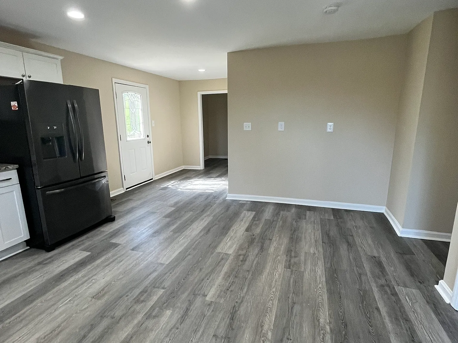 3574 New Manchester Highway - 1 — Photo 4