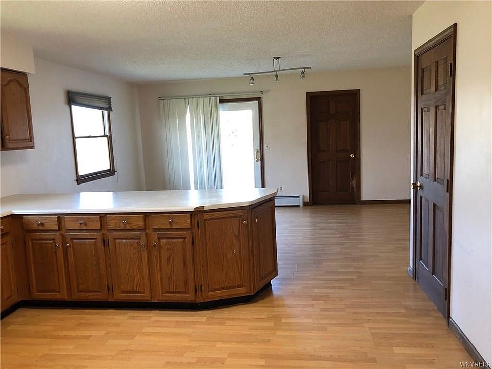 4310 Burch Rd, Ransomville, NY 14131 Zillow