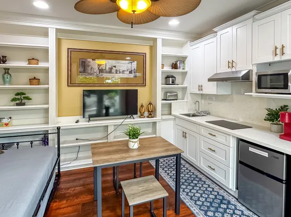 7122 Sherbourne Ln #1, San Diego, CA 92129