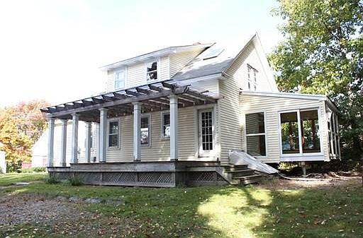 2nd image of 23 Pelican Ave
