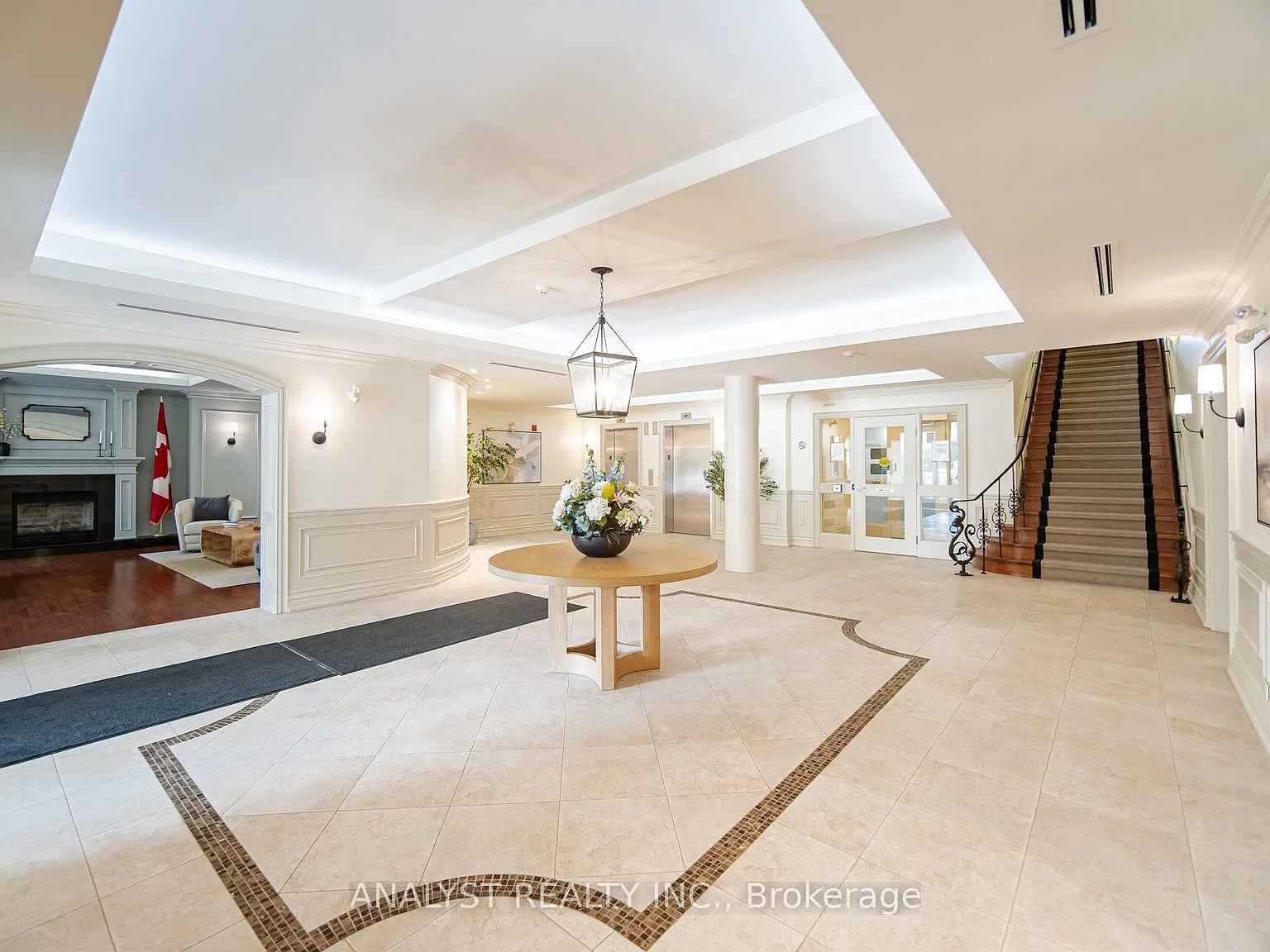 2 bed, $2,600 — Photo 4