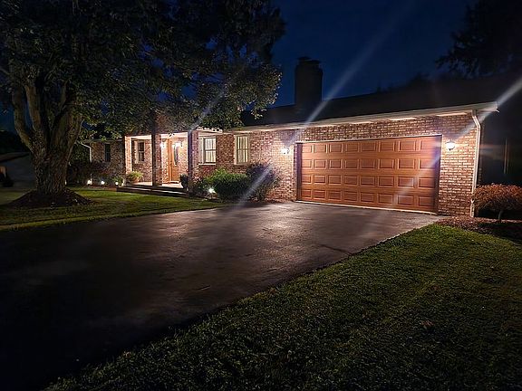 3rd image of 2924 Glenda Dr