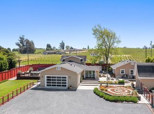 4777 Hessel Rd, Sebastopol, CA 95472