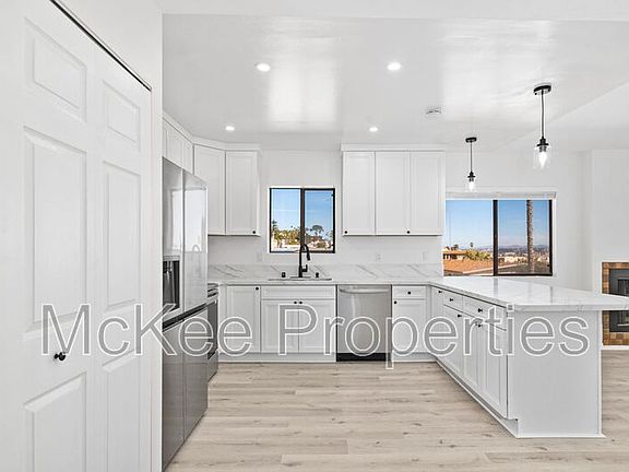 3rd image of 307 San Elijo St