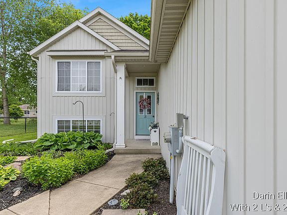 4th image of 171 Foxtail Dr