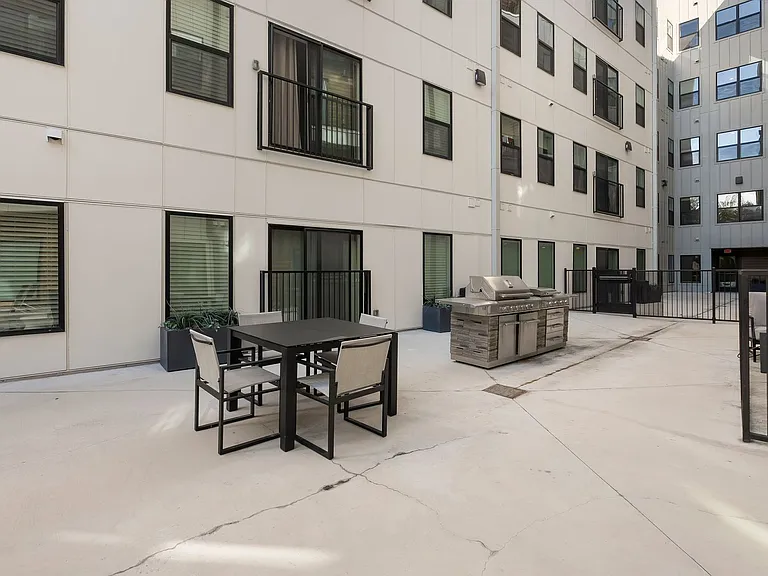 2500 Longview St #511 — Photo 19