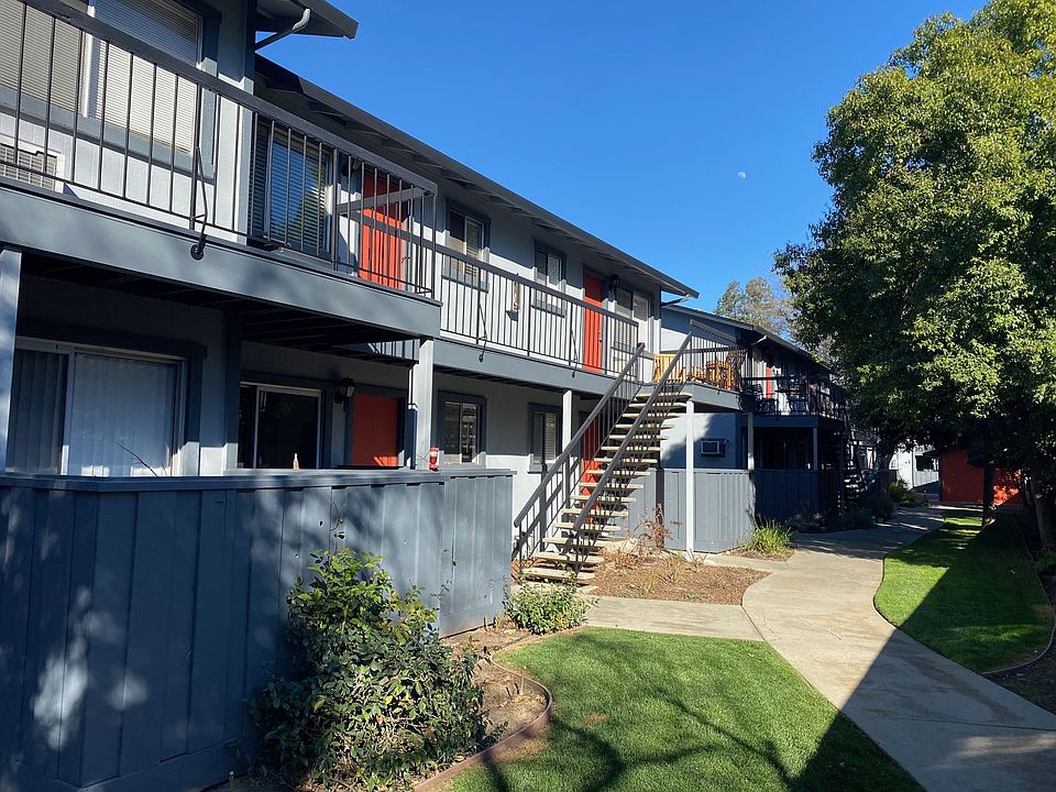 Cedars Exterior
