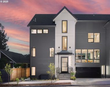 6406 S Corbett Ave, Portland, OR, 97239