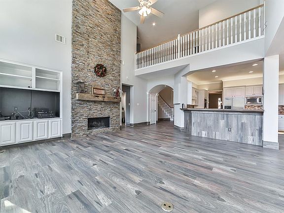 4th image of 15810 Stable Creek Cir