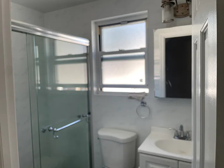 15001 Reeves Ave #1 — Photo 2