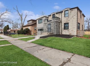 1352 W 112th Pl, Chicago, IL 60643