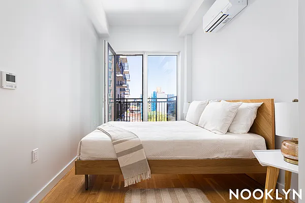 Rented by Nooklyn NYC LLC | media 54