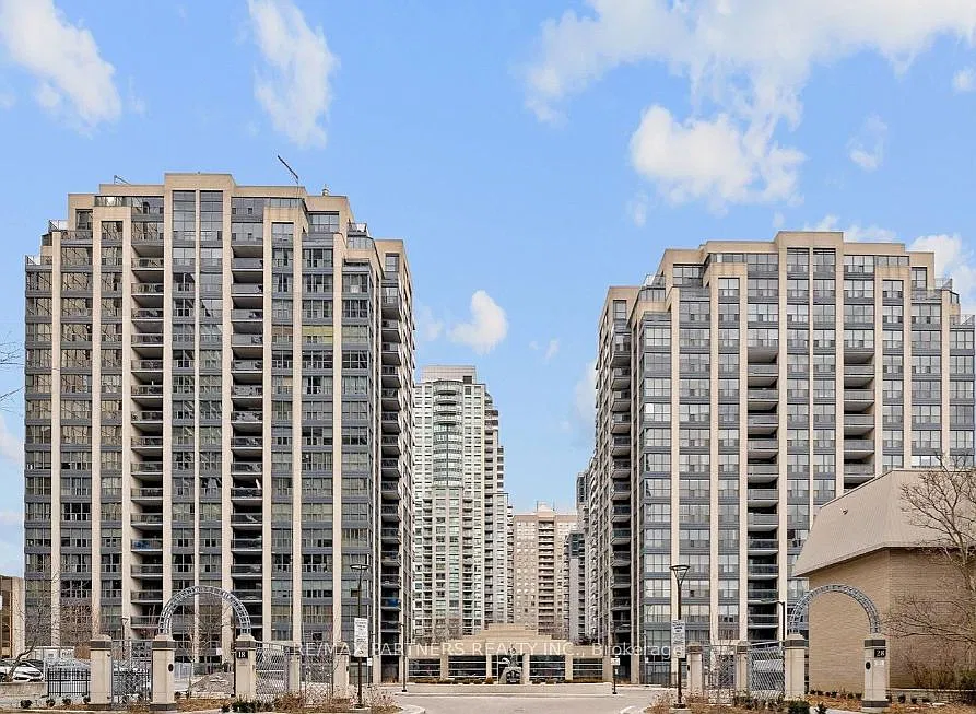 2 bed, $2,600 — Photo 1