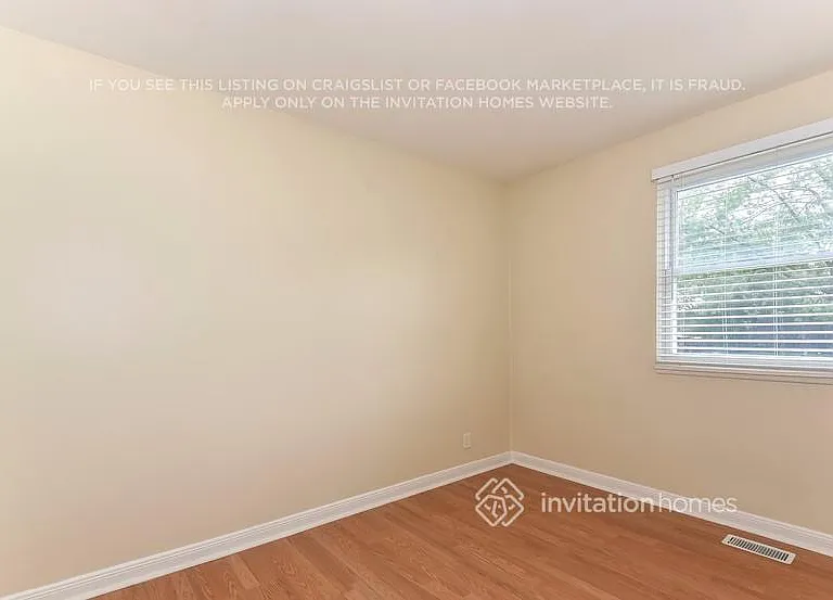 200 Valley Dr — Photo 15