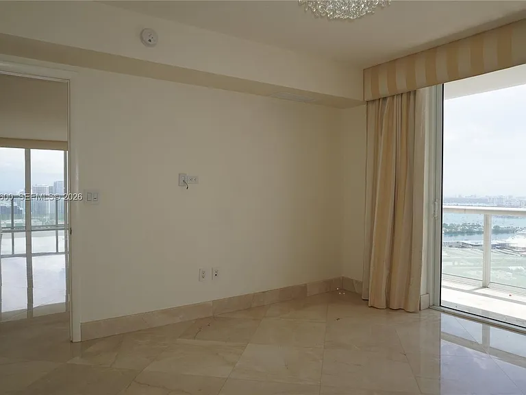 50 Biscayne Blvd #5202 — Photo 80
