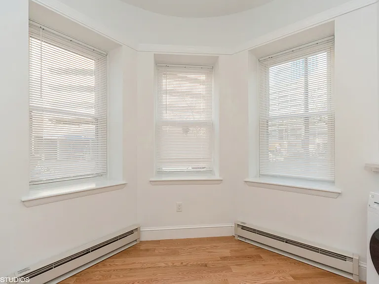 53 Burbank St #3 — Photo 4