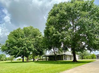 8813 Blewett Rd, Beaumont, TX 77705