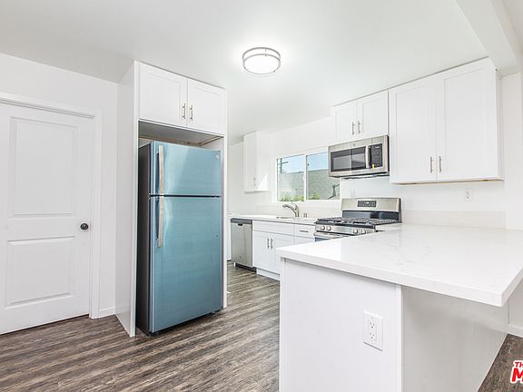5th image of 2632 Arvia St #1