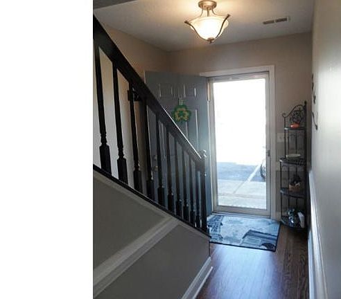 3rd image of 3215 Regents Park Ln Unit D