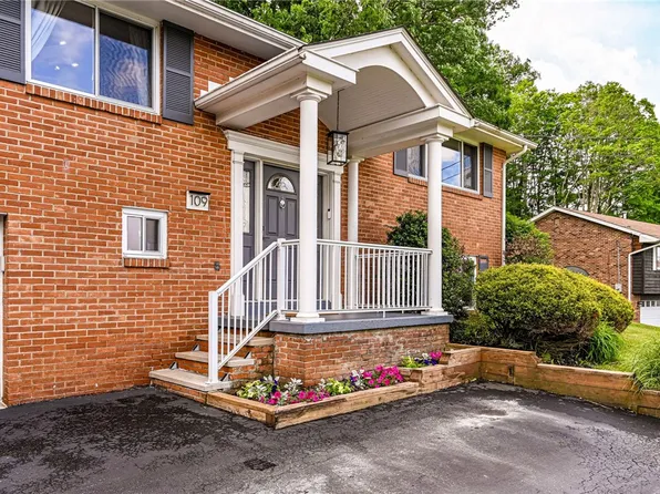 109 Westview Dr, Ligonier, PA 15658