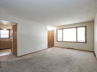 3101 S 17th St, Lincoln, NE 68502