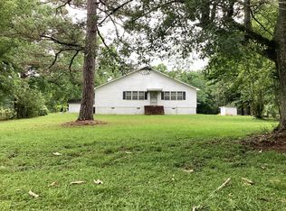 9096 Veterans Memorial Pkwy, Lanett, AL 36863