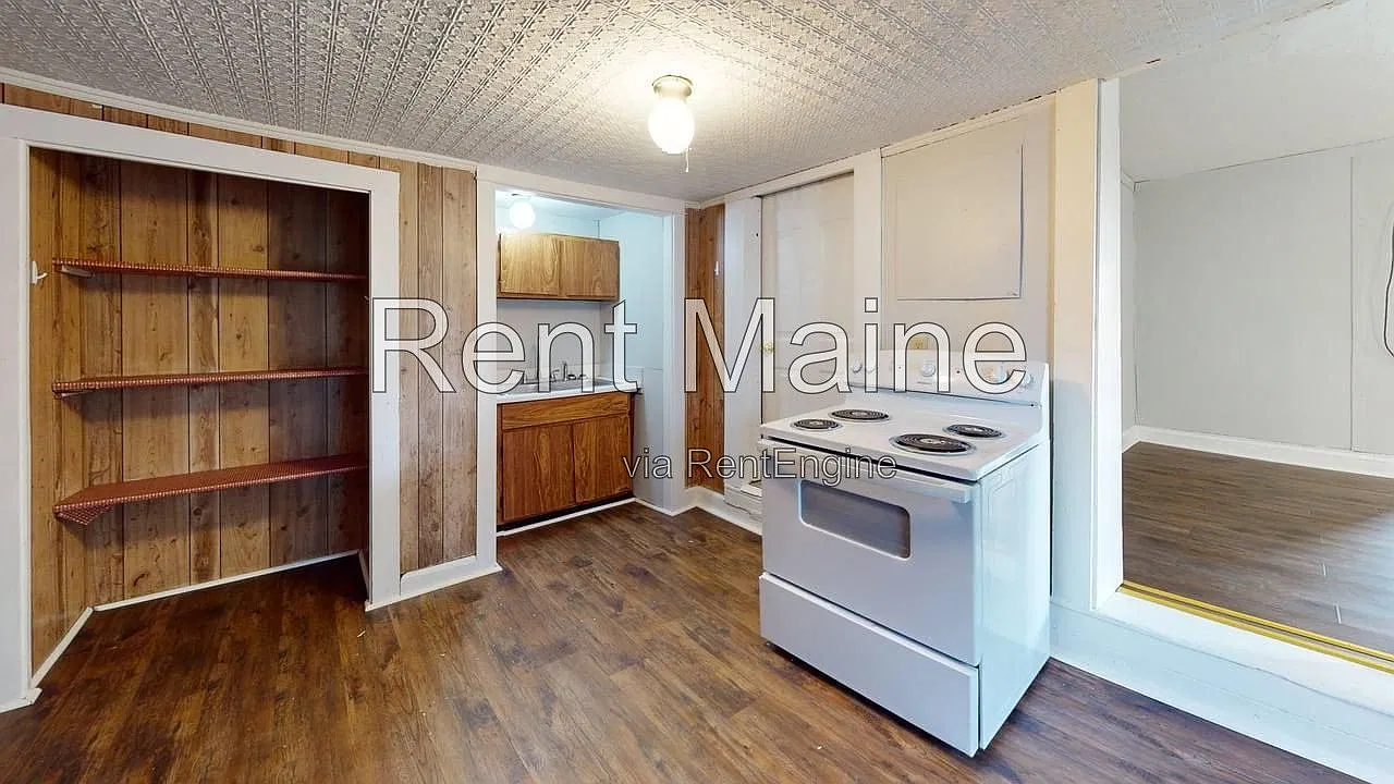 1 bed, 1.0 bath, 681 sqft, $1,000 — Photo 1