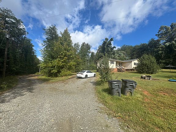 2nd image of 575 Mush Creek Rd