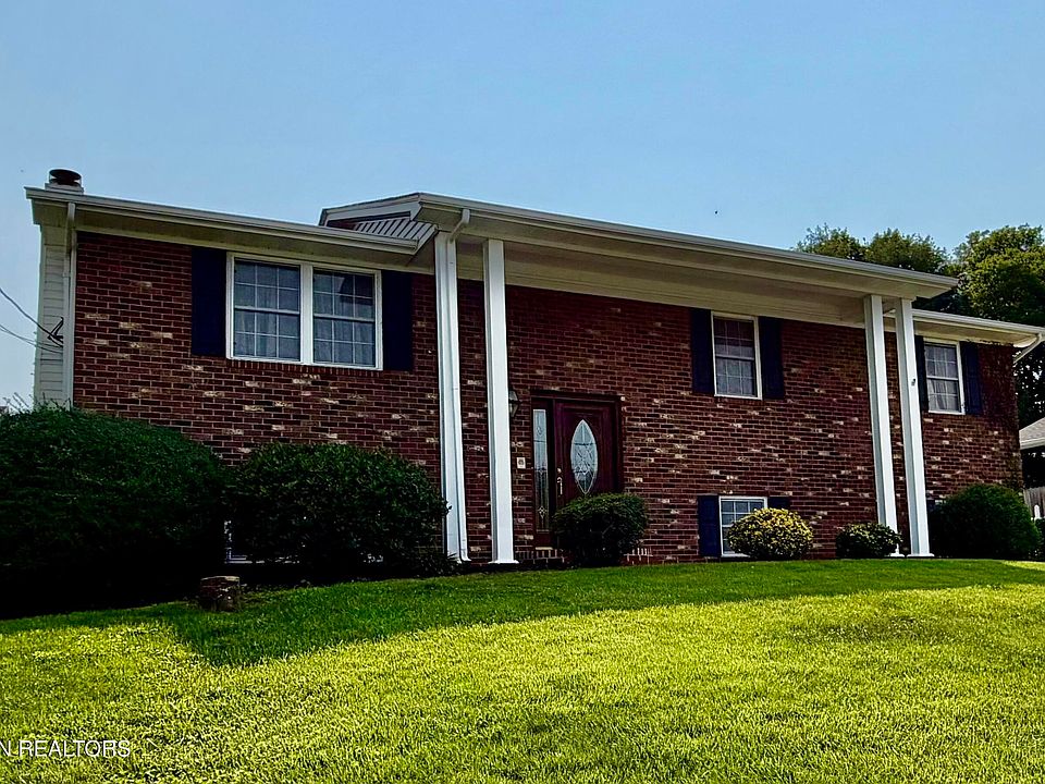 1st image of 7715 Windsong Rd