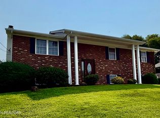7715 Windsong Rd, Powell, TN 37849
