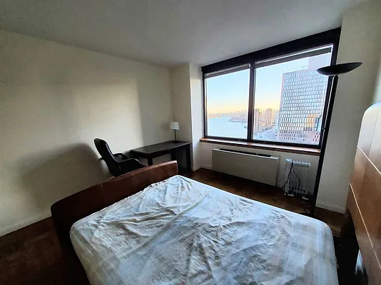Rented by Luxury Habitat | media 9