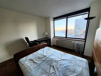 Rented by Luxury Habitat