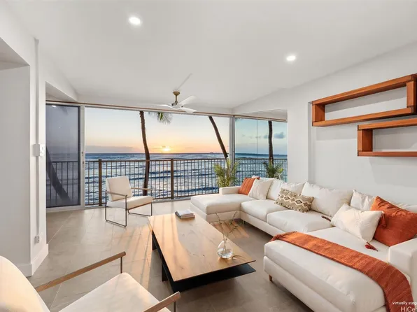 3015 Kalakaua Ave APT 201, Honolulu, HI 96815