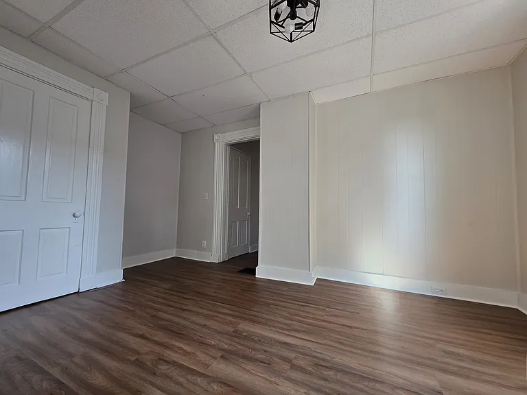 Living room / dining room
