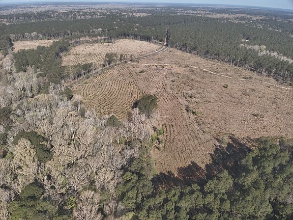 3rd image of E Three Creeks Rd